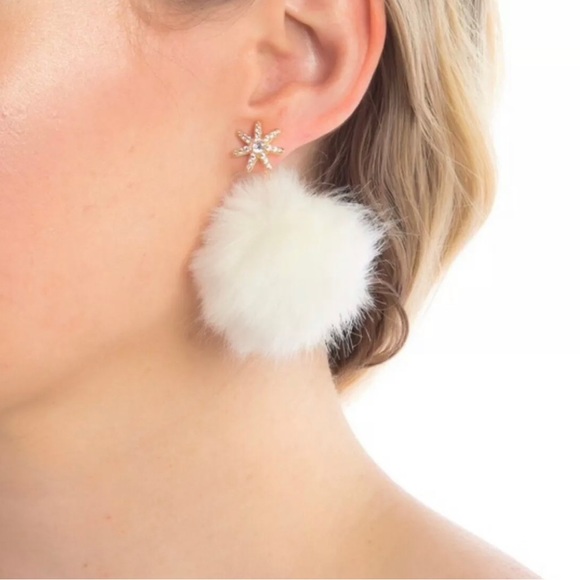 NWT KATE SPADE new york faux fur seeing stars earrings